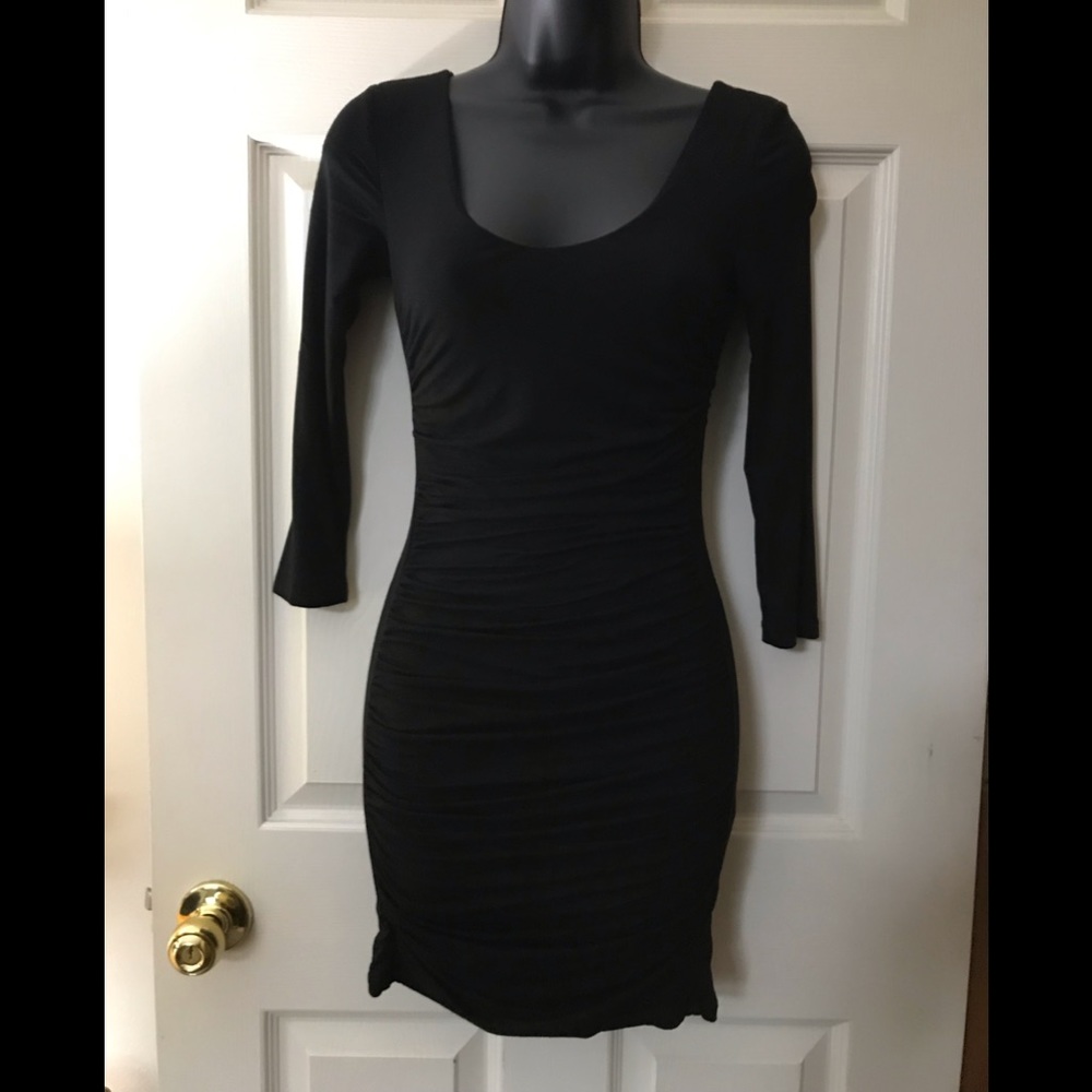Bodycon black dress